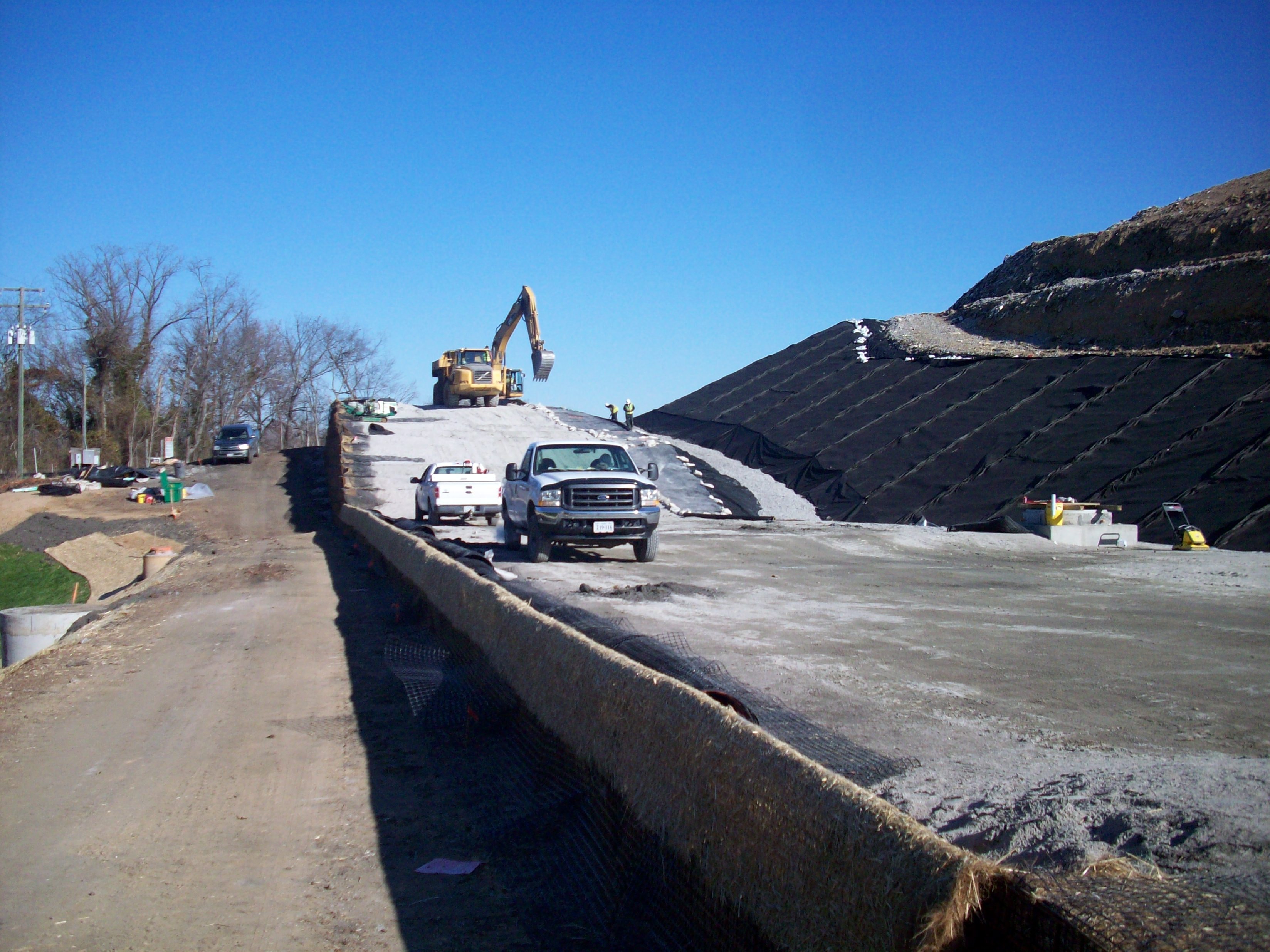 eMSE landfill slope stabilization field work